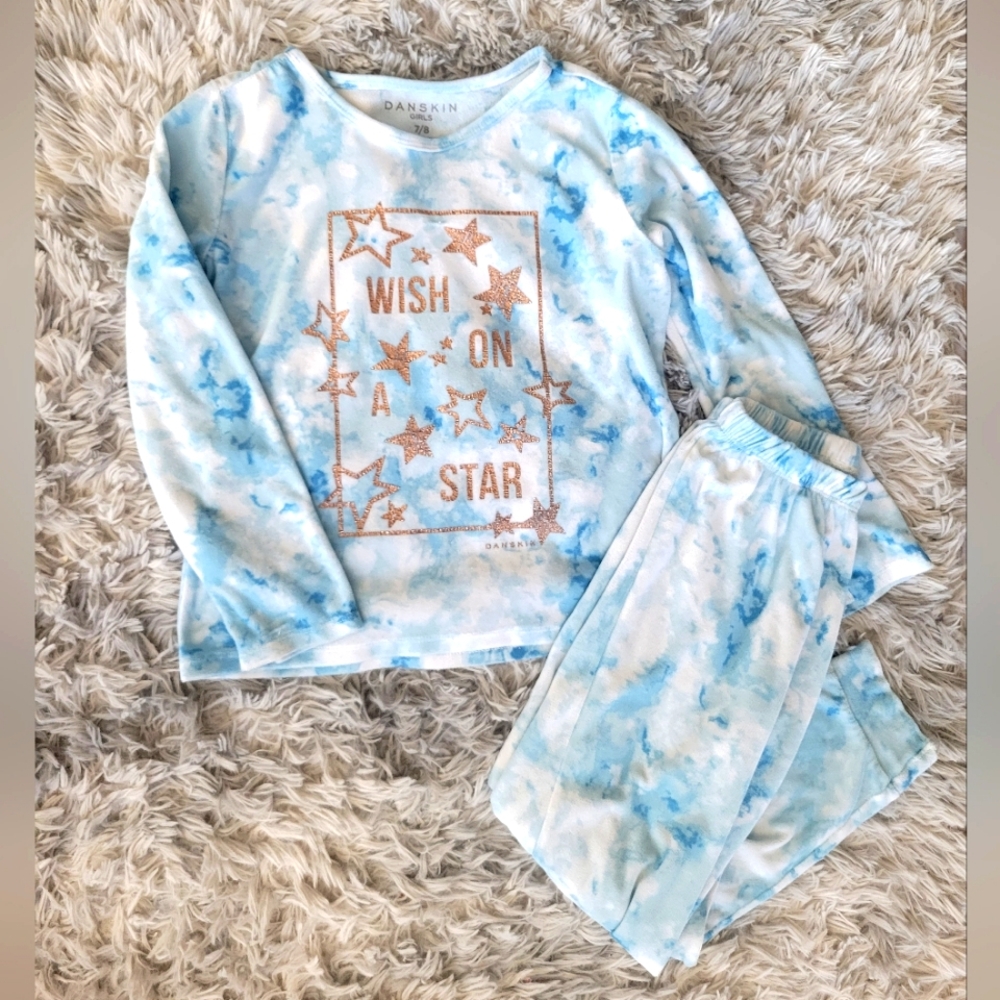 Girls pajamas